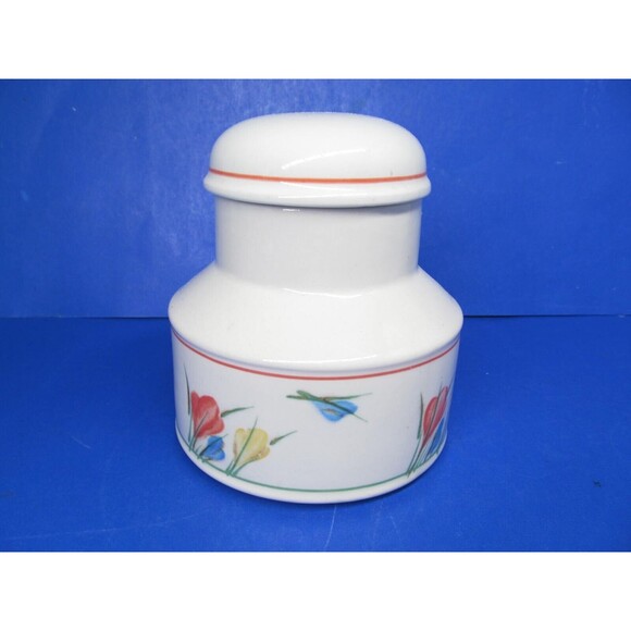 Wedgwood Midwinter Crocus 3 1/2" Sugar Bowl With Lid Produced From 1986-1987 EUC - Picture 1 of 7